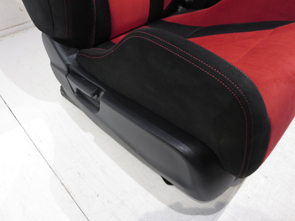 Honda Civic FK8 Type R OEM Red Black Suede Seats 2016 2017 2018 2019 2020 2021 | Picture # 10 | OEM Seats