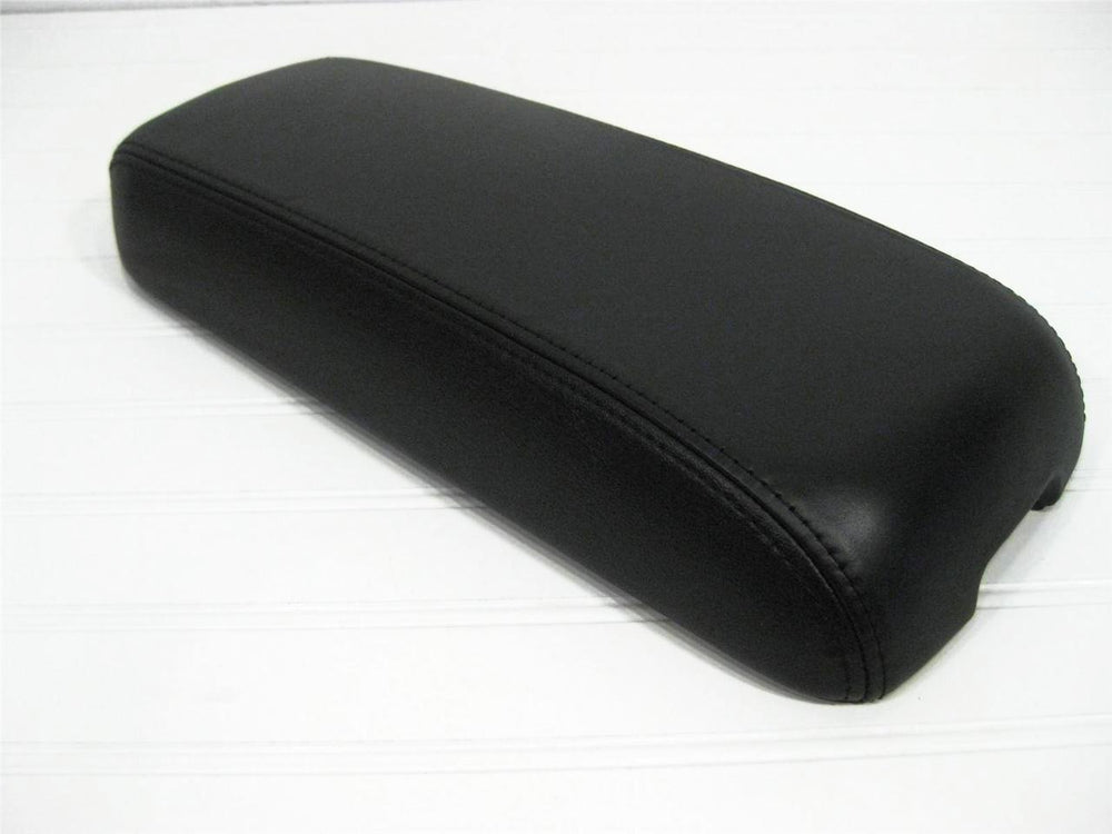 1996 - 2002 Cadillac Eldorado Console Lid Arm Rest Black Leather | Picture # 1 | OEM Seats