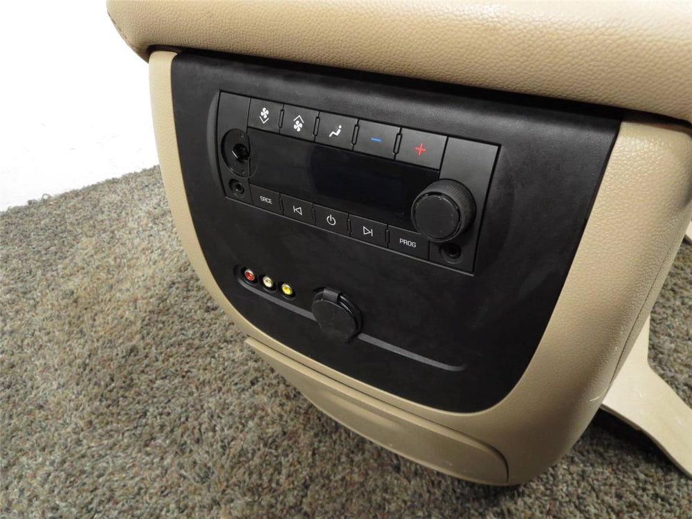 2007 - 2014 GMC Chevy Silverado Tahoe Center Console Tan #7360i | Picture # 12 | OEM Seats