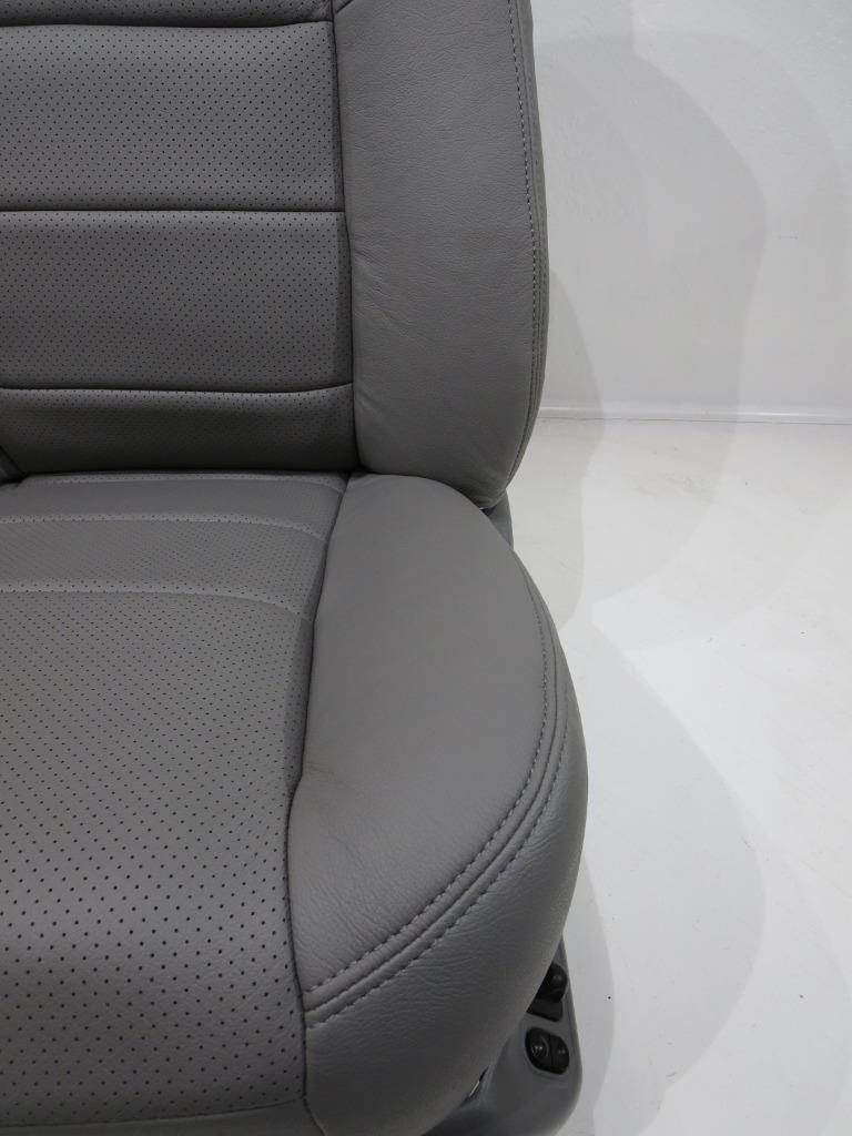 2003 - 2007 Custom Air Conditioned Ford Super Duty F250 Seats #005a | Picture # 5 | OEM Seats