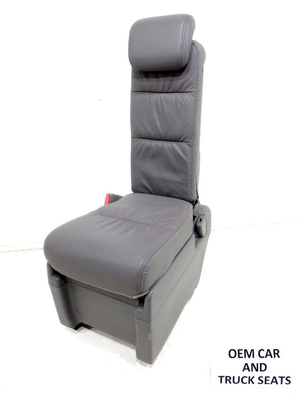 2010 Honda Odyssey 2nd Row Jump Seat Leather Gray